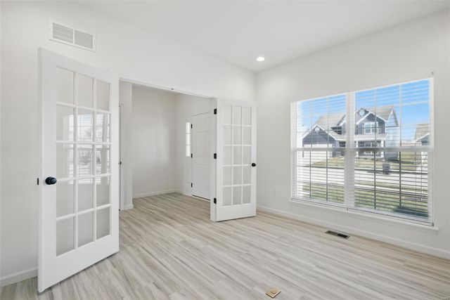 928 Little Fieldstone Court, Wentzville, MO 63385