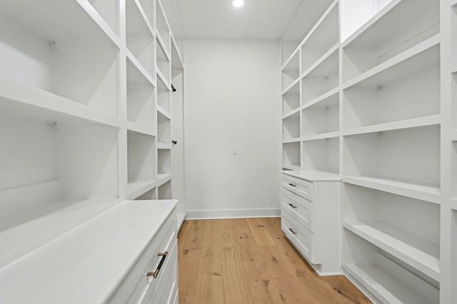 4352 Dot Rd, Springfield, TN 37172