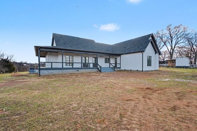 4352 Dot Rd, Springfield, TN 37172