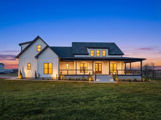 4352 Dot Rd, Springfield, TN 37172