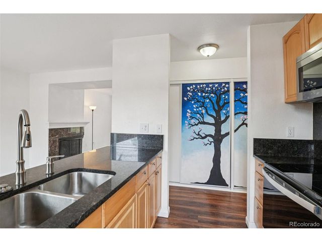 15178 E Jefferson Pl, Aurora, CO 80014