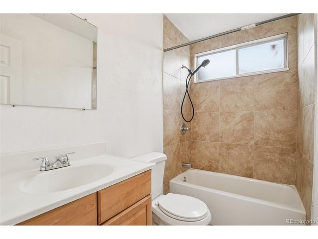 15178 E Jefferson Pl, Aurora, CO 80014