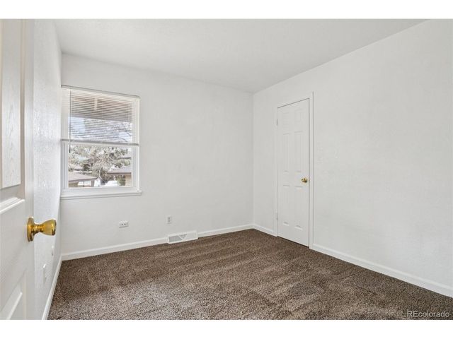 15178 E Jefferson Pl, Aurora, CO 80014