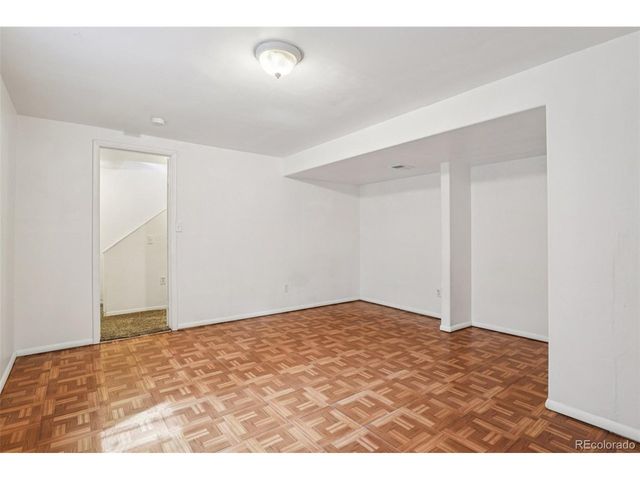 15178 E Jefferson Pl, Aurora, CO 80014