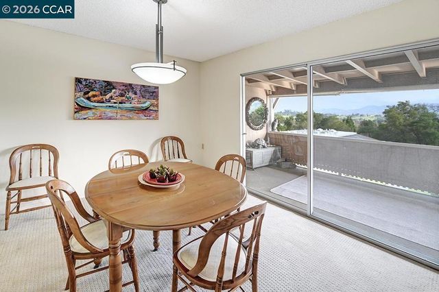 1548 Golden Rain Rd 9, Walnut Creek, CA 94595