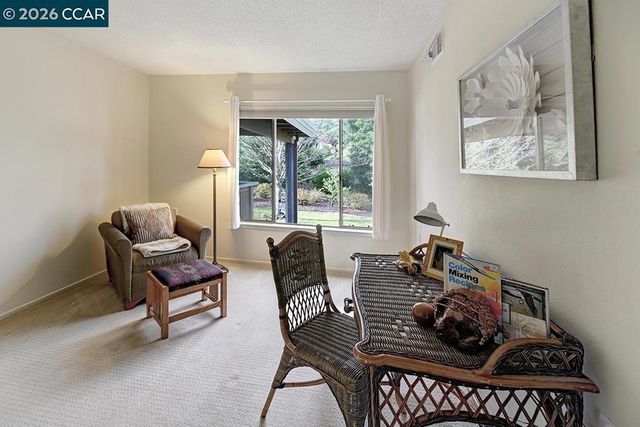 1548 Golden Rain Rd 9, Walnut Creek, CA 94595