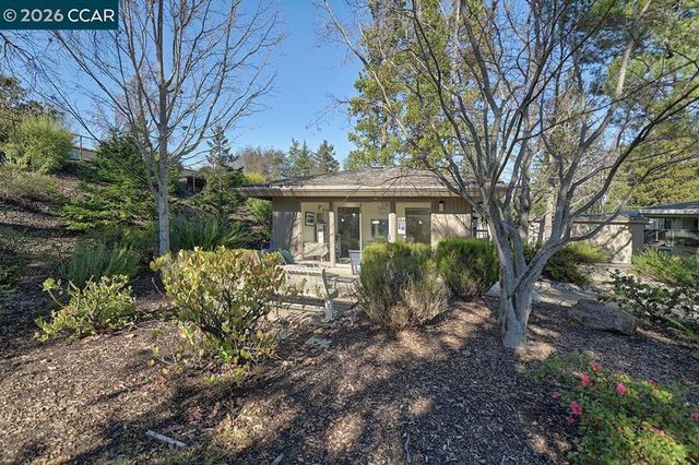 1548 Golden Rain Rd 9, Walnut Creek, CA 94595