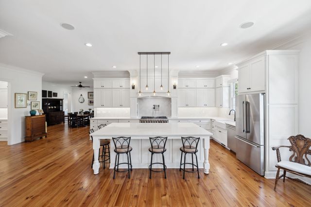 5557 Parker Branch Rd, Franklin, TN 37064