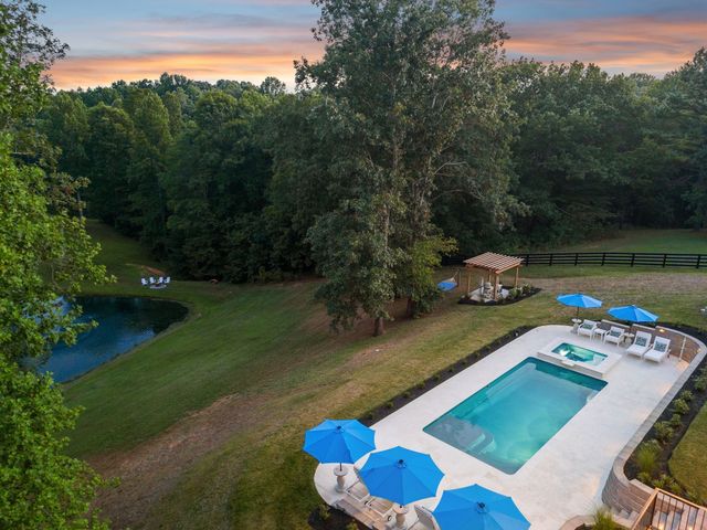 5557 Parker Branch Rd, Franklin, TN 37064