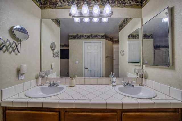 2268 Hijolly Drive, Bullhead City, AZ 86442