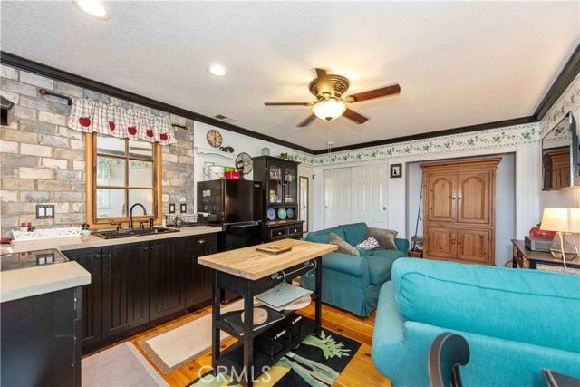 4822 Gainsport, Irvine, CA 92604