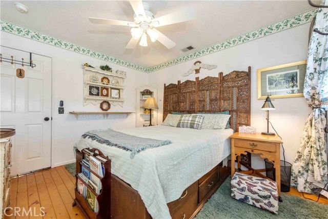 4822 Gainsport, Irvine, CA 92604