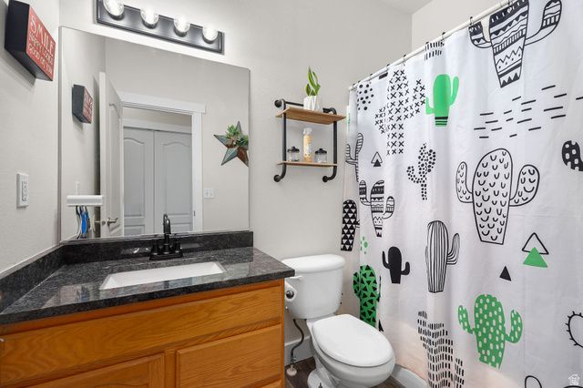 302 E INTERLOCHEN LN, Stansbury Park, UT 84074