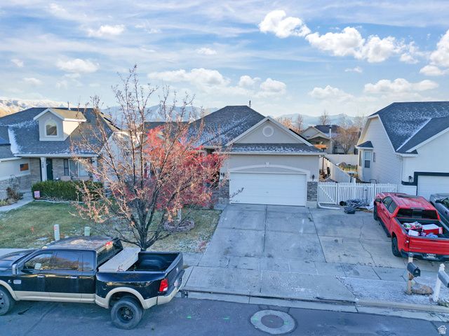 302 E INTERLOCHEN LN, Stansbury Park, UT 84074