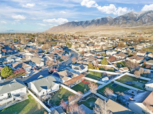 302 E INTERLOCHEN LN, Stansbury Park, UT 84074