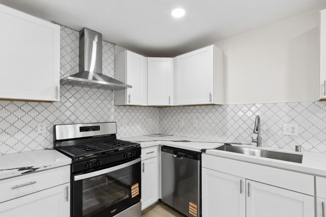 4901 Parker Ave, Sacramento, CA 95820