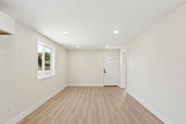 4901 Parker Ave, Sacramento, CA 95820