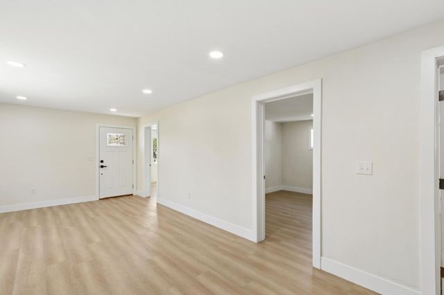 4901 Parker Ave, Sacramento, CA 95820