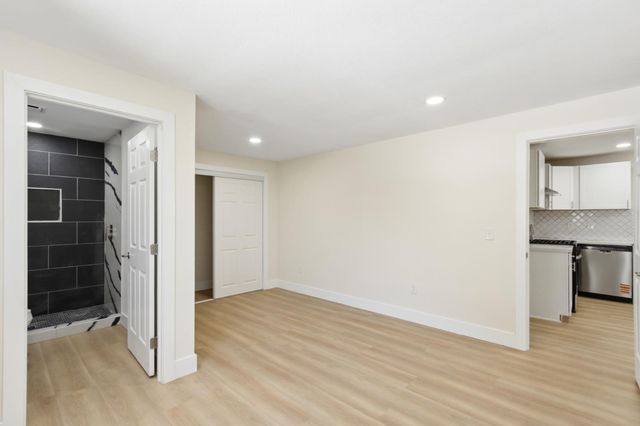 4901 Parker Ave, Sacramento, CA 95820