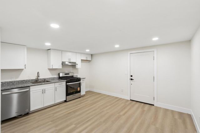 4901 Parker Ave, Sacramento, CA 95820