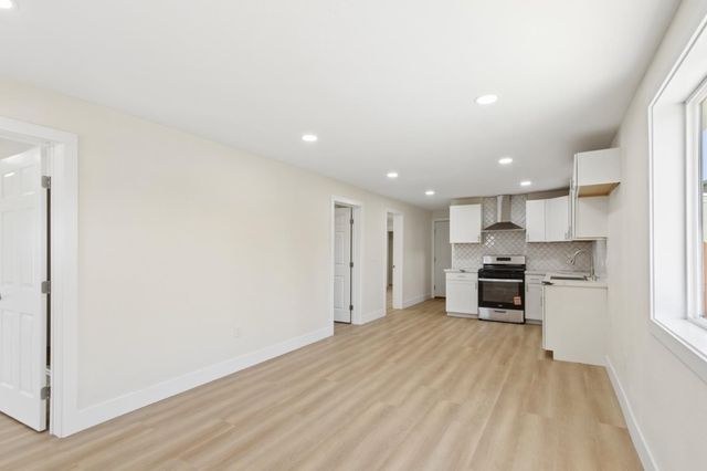 4901 Parker Ave, Sacramento, CA 95820