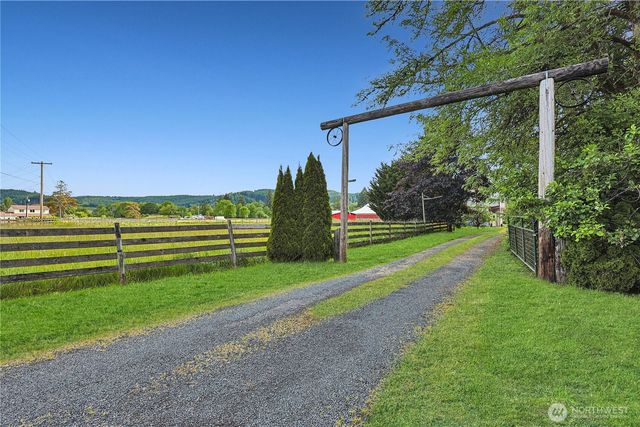 447 Boistfort Road, Curtis, WA 98538