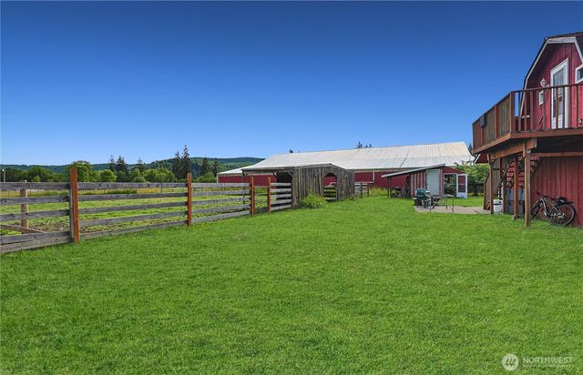 447 Boistfort Road, Curtis, WA 98538