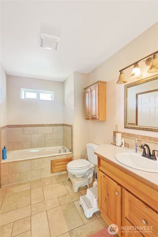 447 Boistfort Road, Curtis, WA 98538