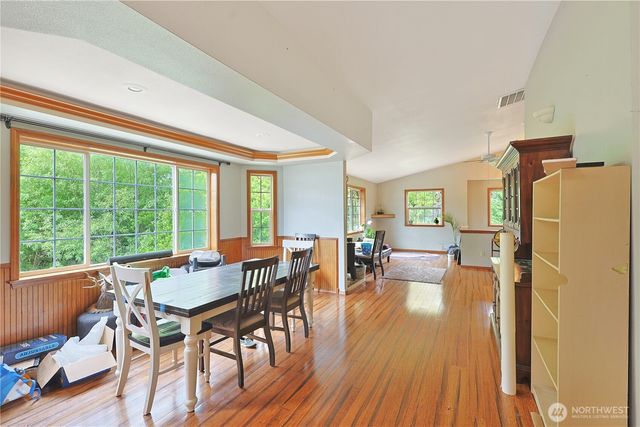 447 Boistfort Road, Curtis, WA 98538