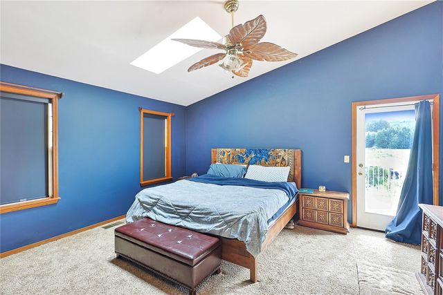 447 Boistfort Road, Curtis, WA 98538