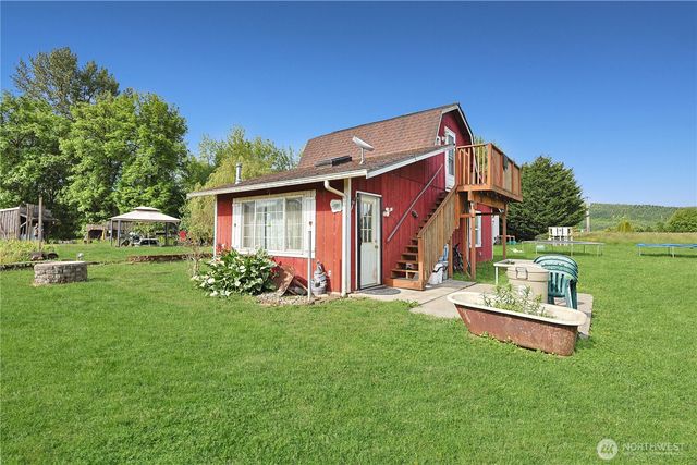 447 Boistfort Road, Curtis, WA 98538