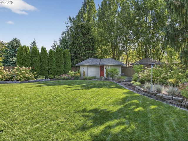 1941 Ne 165TH Pl, Portland, OR 97230