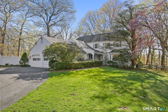 54 Saint George Lane, New Canaan, CT 06840