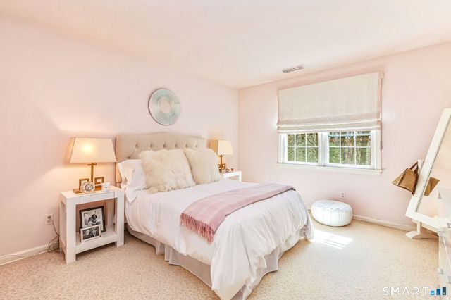 54 Saint George Lane, New Canaan, CT 06840