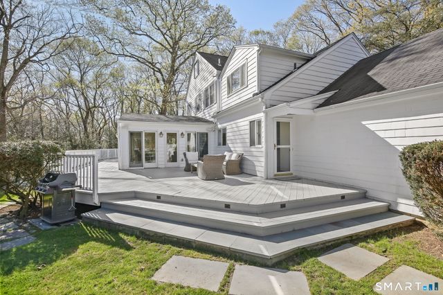 54 Saint George Lane, New Canaan, CT 06840