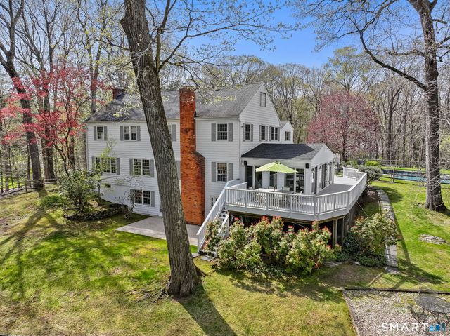 54 Saint George Lane, New Canaan, CT 06840