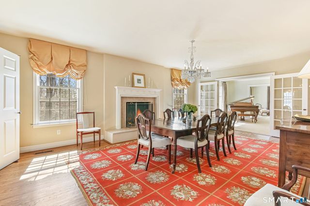 54 Saint George Lane, New Canaan, CT 06840