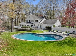 54 Saint George Lane, New Canaan, CT 06840