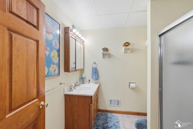 786 Santa Fe Court, Bedford Twp, MI 48182