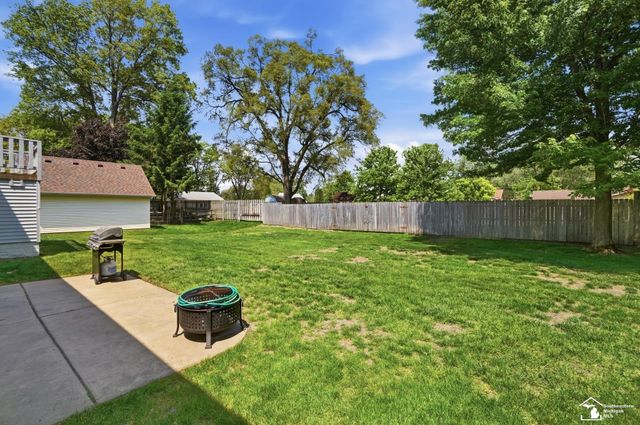 786 Santa Fe Court, Bedford Twp, MI 48182