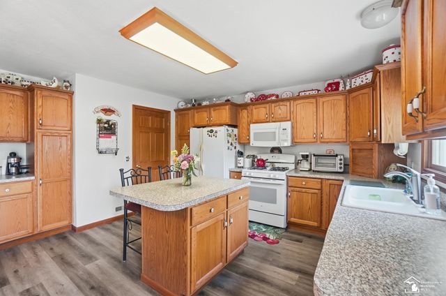 786 Santa Fe Court, Bedford Twp, MI 48182