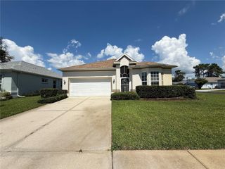 11204 CLEAR OAK CIRCLE, New Port Richey, FL 34654