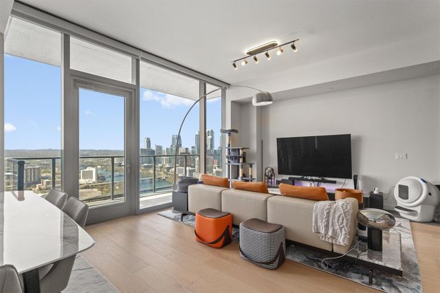 44 East Ave 3402, Austin, TX 78701