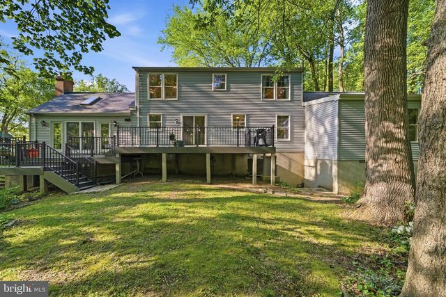 11 TRACYS LN, Tracys Landing, MD 20779