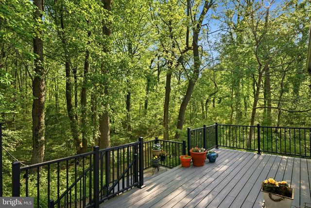 11 TRACYS LN, Tracys Landing, MD 20779