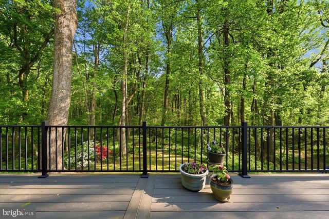 11 TRACYS LN, Tracys Landing, MD 20779
