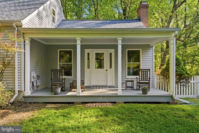 11 TRACYS LN, Tracys Landing, MD 20779