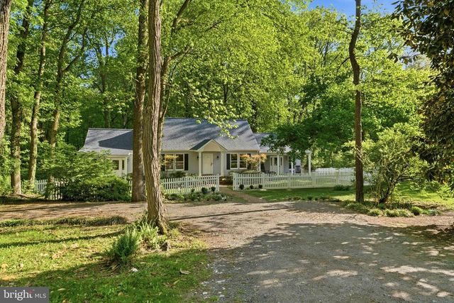 11 TRACYS LN, Tracys Landing, MD 20779