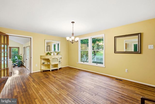 11 TRACYS LN, Tracys Landing, MD 20779