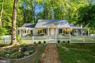 11 TRACYS LN, Tracys Landing, MD 20779